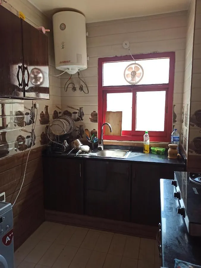 Appartement Moon Backpackers , Al Rigga , Partition For Couples And For Singles à Dubaï 0*,  Émirats arabes unis