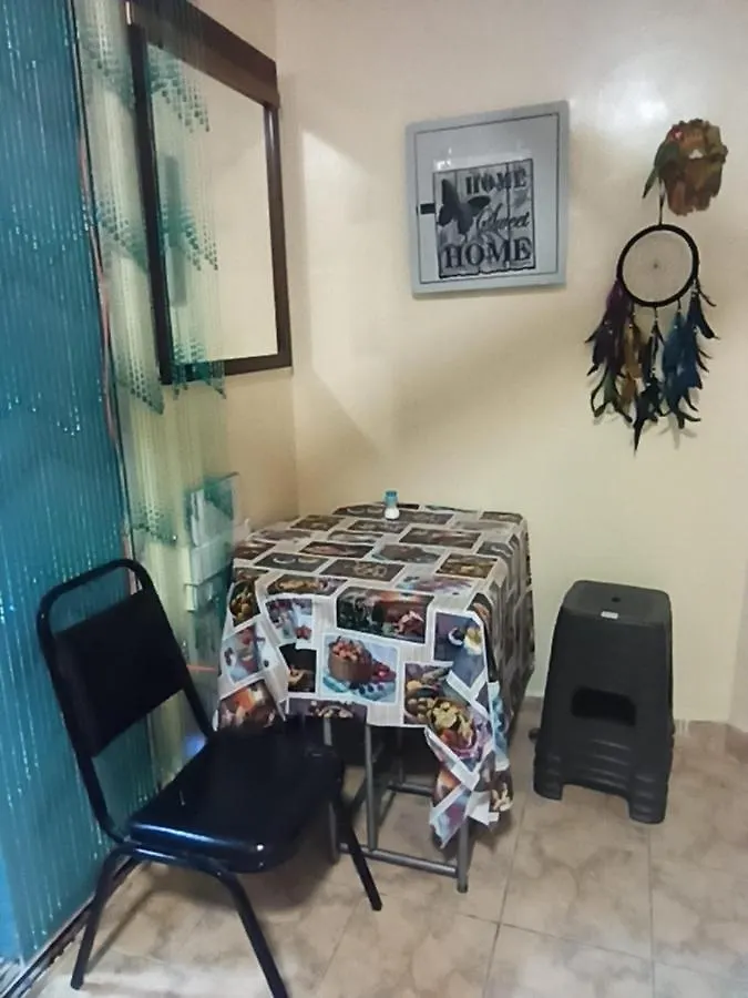 Appartement Moon Backpackers , Al Rigga , Partition For Couples And For Singles à Dubaï Émirats arabes unis