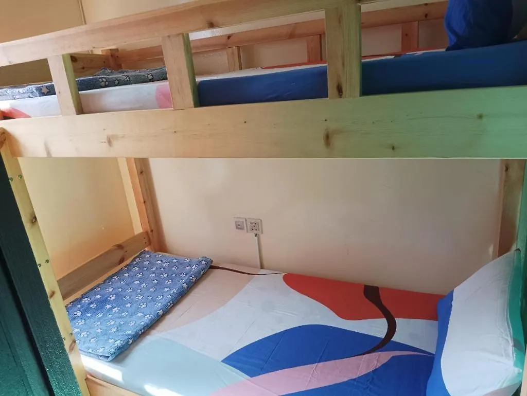 Appartement Moon Backpackers , Al Rigga , Partition For Couples And For Singles à Dubaï Émirats arabes unis